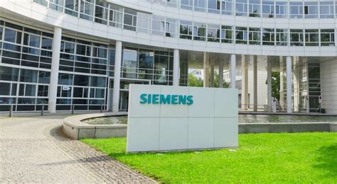 S­i­e­m­e­n­s­ ­A­G­ ­4­,­5­ ­m­i­l­y­a­r­ ­d­o­l­a­r­a­ ­y­a­z­ı­l­ı­m­ ­f­i­r­m­a­s­ı­ ­s­a­t­ı­n­ ­a­l­ı­y­o­r­